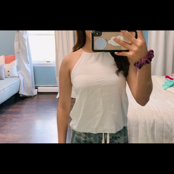 BRANDY MELVILLE  halter top !! - Picture 3 of 3